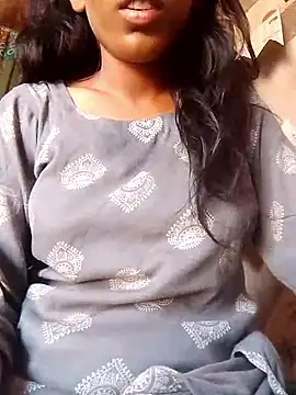 Snapshot of Riya_patola chatting on May 2026 04:28:01 AM Riya patola online show from May 2026 04:28:01 AM