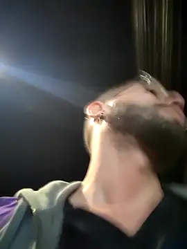 Snapshot of DanteWinter chatting on October 2025 01:50:02 AM DanteWinter online show from October 2025 01:50:02 AM