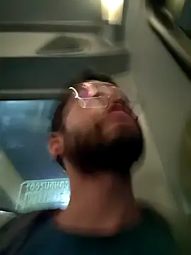 Snapshot of DanteWinter chatting on December 2025 02:17:02 AM DanteWinter online show from December 2025 02:17:02 AM