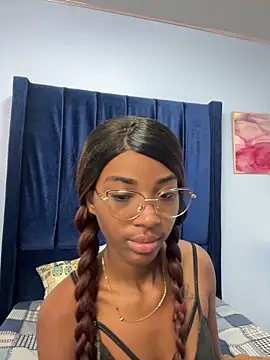 MarianRosse online show from December 2025 08:15:02 PM