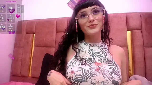 Snapshot of XBODTRIIPX chatting on September 2025 04:56:02 AM XBODTRIIPX online show from September 2025 04:56:02 AM