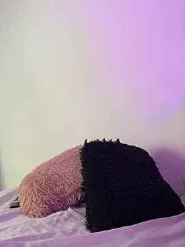 Snapshot of Charlottediolet chatting on February 2026 11:17:01 AM Charlottediolet online show from February 2026 11:17:01 AM