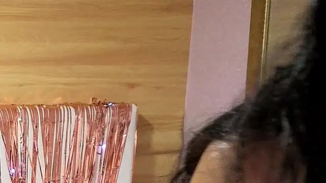 bella vibess s online show from April 2026 02:38:02 AM