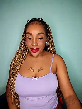 Snapshot of Queen_Amara chatting on October 2025 02:55:01 AM Queen Amara online show from October 2025 02:55:01 AM