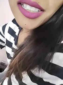 Snapshot of Cute_Jasmin_ chatting on October 2025 05:51:01 AM Cute Jasmin online show from October 2025 05:51:01 AM