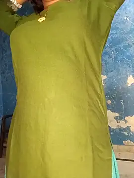 Komal-Rajput online show from November 2025 06:33:01 AM