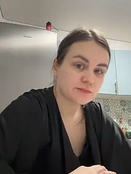 Snapshot of Risky-Flower chatting on February 2026 05:29:01 PM Risky-Flower online show from February 2026 05:29:01 PM