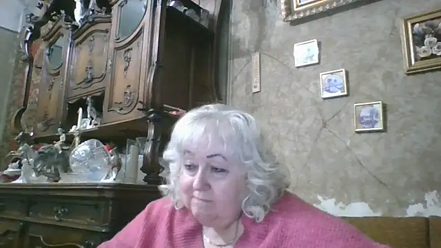 Lala-Love56 online show from April 2026 06:32:01 PM