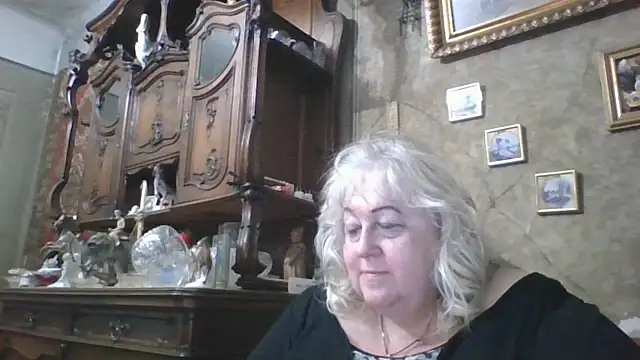 Lala-Love56 online show from May 2026 05:54:01 PM