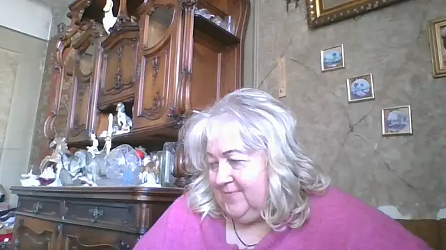 Lala-Love56 online show from May 2026 02:44:02 PM