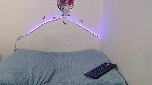 Snapshot of Valeryxs chatting on October 2025 07:34:01 PM Valeryxs online show from October 2025 07:34:01 PM