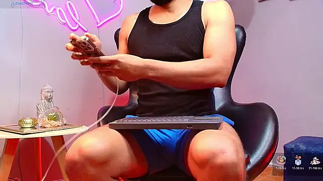 Snapshot of Gael_Meneses chatting on October 2025 12:17:02 PM Gael Meneses online show from October 2025 12:17:02 PM