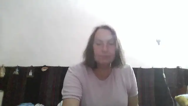 AnnaLive570 online show from May 2026 02:00:01 PM