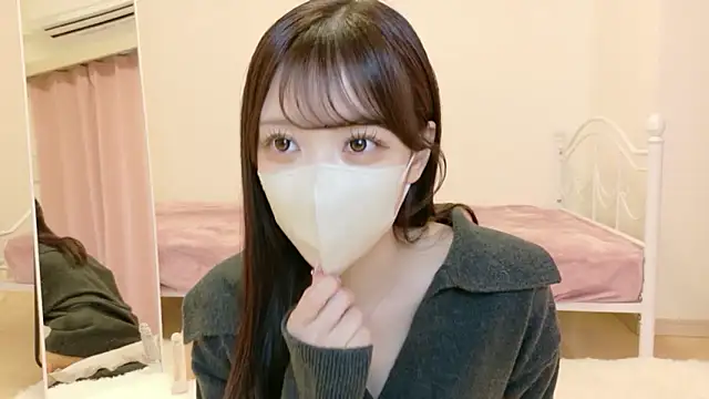 Snapshot of roachan_ chatting on January 2026 11:49:01 AM roachan online show from January 2026 11:49:01 AM