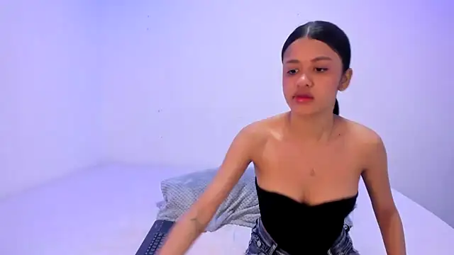 Snapshot of Sexy777Couple chatting on November 2025 07:56:02 PM Sexy777Couple online show from November 2025 07:56:02 PM