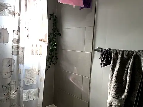 littyleesh1 online show from January 2026 06:33:01 PM