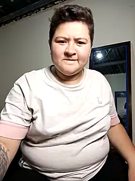 Noha Whiitee online show from October 2025 11:37:01 PM