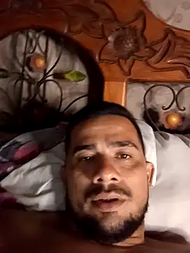 Snapshot of yeffito1 chatting on October 2025 03:07:01 AM yeffito1 online show from October 2025 03:07:01 AM