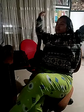 Snapshot of koko_dam chatting on November 2025 11:26:02 PM koko dam online show from November 2025 11:26:02 PM