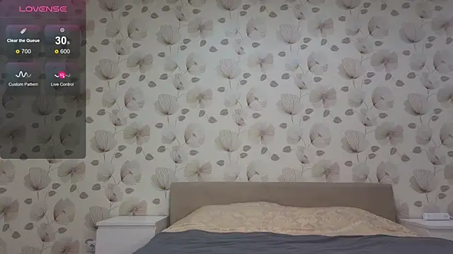 Annabel theMoon online show from October 2025 02:31:01 AM