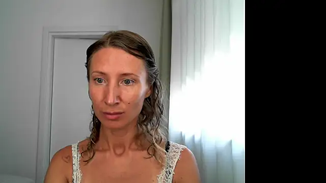 Snapshot of Paevoa chatting on October 2025 08:43:01 AM Paevoa online show from October 2025 08:43:01 AM