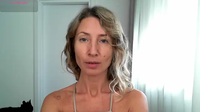 Snapshot of Paevoa chatting on November 2025 08:58:01 AM Paevoa online show from November 2025 08:58:01 AM