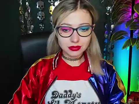 Snapshot of loveHeidi chatting on October 2025 05:30:01 AM loveHeidi online show from October 2025 05:30:01 AM