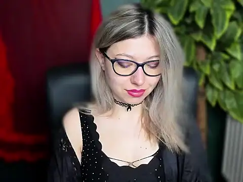 loveHeidi online show from April 2026 04:27:01 AM