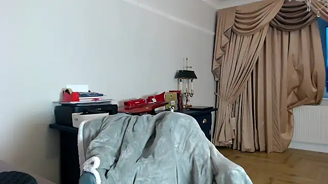 ashleyjaymes online show from February 2026 05:46:02 PM