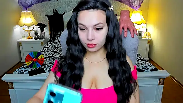 OmniaSher online show from November 2025 10:04:02 AM