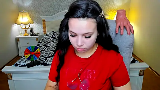 OmniaSher online show from November 2025 10:58:01 AM