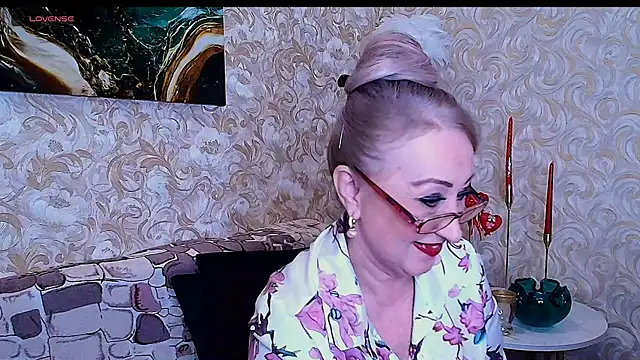  Sara  Smith  online show from February 2026 09:17:01 AM