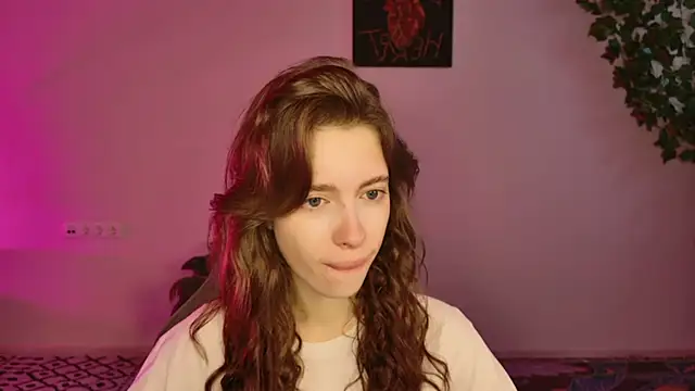 Snapshot of Yoka_paradoXXX chatting on October 2025 05:15:01 AM Yoka paradoXXX online show from October 2025 05:15:01 AM