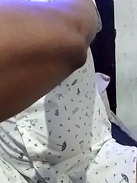 Snapshot of Neggajr87 chatting on September 2025 05:24:02 PM Neggajr87 online show from September 2025 05:24:02 PM