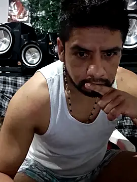 Snapshot of Neggajr87 chatting on February 2026 06:11:02 PM Neggajr87 online show from February 2026 06:11:02 PM