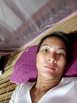 Snapshot of Yumyum_kiw chatting on September 2025 01:28:02 AM Yumyum kiw online show from September 2025 01:28:02 AM