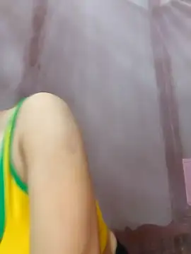 Snapshot of Yumyum_kiw chatting on September 2025 10:17:02 AM Yumyum kiw online show from September 2025 10:17:02 AM