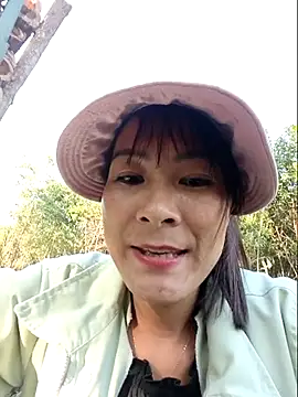 Snapshot of Yumyum_kiw chatting on October 2025 08:56:02 AM Yumyum kiw online show from October 2025 08:56:02 AM