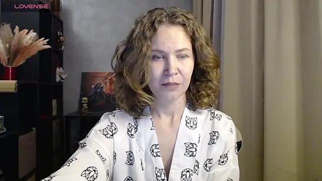 harpermoss online show from September 2025 06:42:01 PM