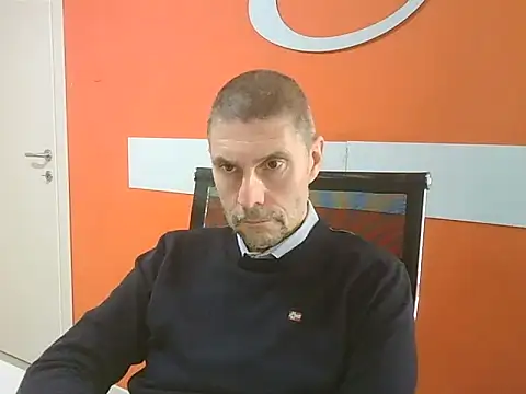 max79ve31 online show from December 2025 12:58:02 PM