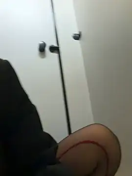 Snapshot of wemroudeyu chatting on January 2026 09:11:01 AM wemroudeyu online show from January 2026 09:11:01 AM