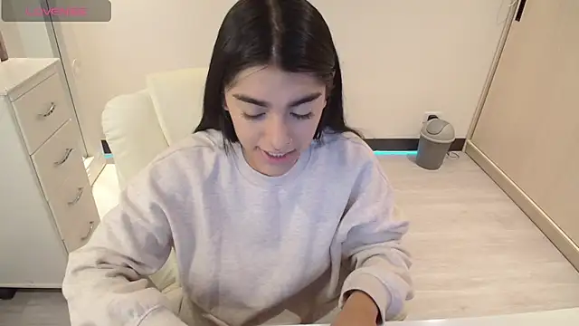 amarasilk  online show from January 2026 02:14:01 AM