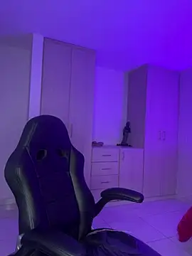 SofiaLust Eup online show from October 2025 03:31:01 AM