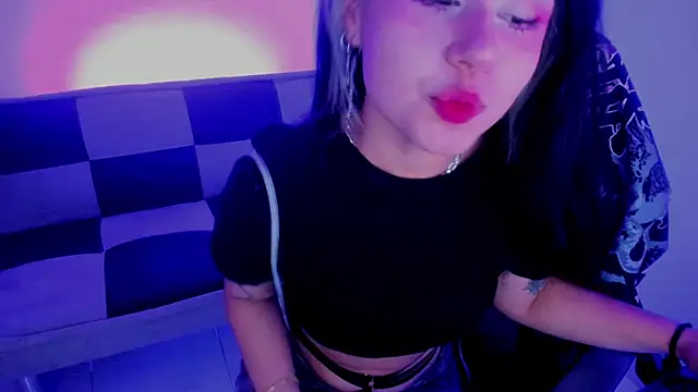 GwenHazel online show from September 2025 11:54:01 AM