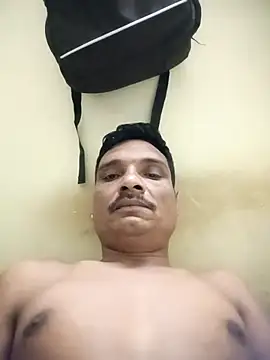 Snapshot of 8133vaibhavh chatting on September 2025 12:11:01 AM 8133vaibhavh online show from September 2025 12:11:01 AM