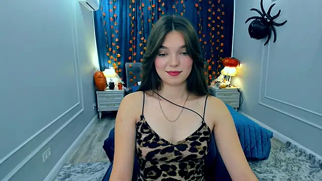 DivineAmour online show from October 2025 06:08:01 AM