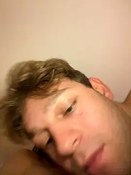 Snapshot of friendswhofuck chatting on September 2025 08:43:02 PM friendswhofuck online show from September 2025 08:43:02 PM