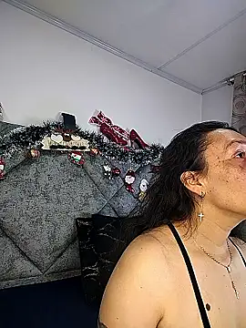 Shantey Laurent online show from December 2025 02:45:02 PM