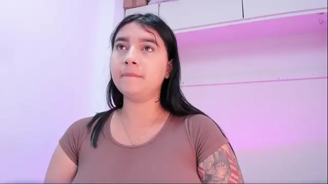 Snapshot of BrianaTaylorr chatting on November 2025 07:16:02 PM BrianaTaylorr online show from November 2025 07:16:02 PM