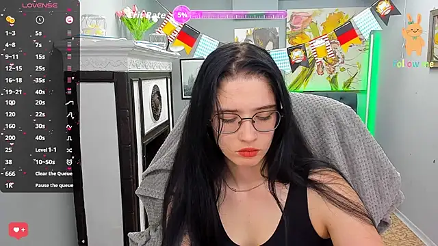 Charming Mysteriousss online show from September 2025 12:05:01 PM